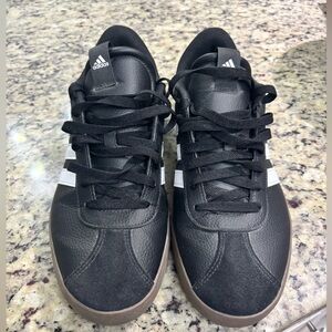 Adidas Men's Black and White Sneakers